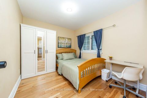 Photo 25 at 10 Beaver Bend Crescent, West Deane, Toronto