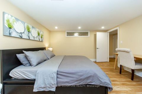 Photo 36 at 10 Beaver Bend Crescent, West Deane, Toronto