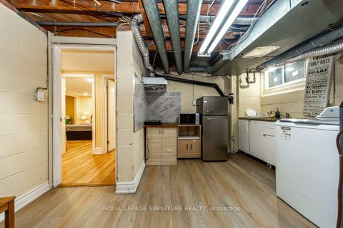 Photo 38 at 10 Beaver Bend Crescent, West Deane, Toronto