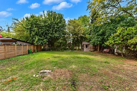 Photo 44 at 10 Beaver Bend Crescent, West Deane, Toronto