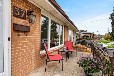 Photo 3 at 37 Newlin Crescent, Jane Heights, Toronto
