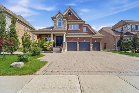 Photo 1 at 21 Skyline Trail, Nobleton, King