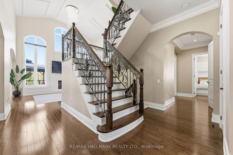 Photo 4 at 21 Skyline Trail, Nobleton, King
