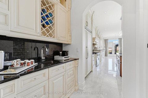 Photo 8 at 21 Skyline Trail, Nobleton, King