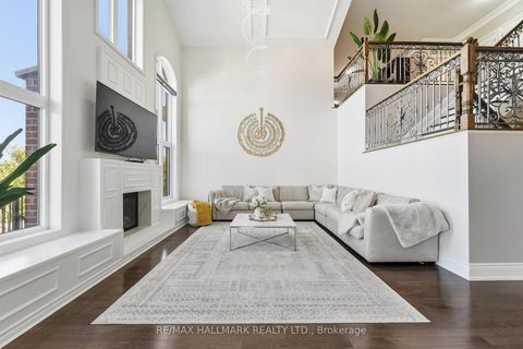 Photo 11 at 21 Skyline Trail, Nobleton, King