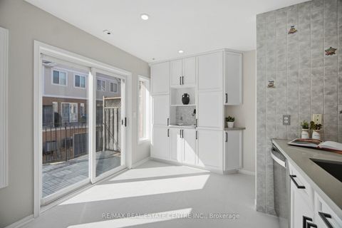 Photo 17 at 96 - 83 Mondeo Drive, Dorset Park, Toronto
