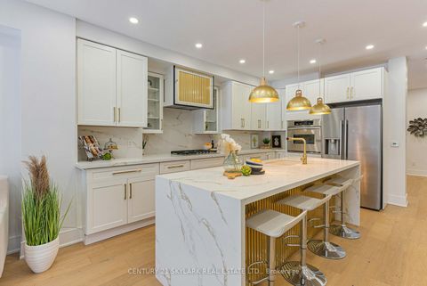 Photo 11 at 208 Gainsborough Road, Woodbine Corridor, Toronto