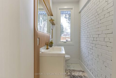 Photo 13 at 208 Gainsborough Road, Woodbine Corridor, Toronto