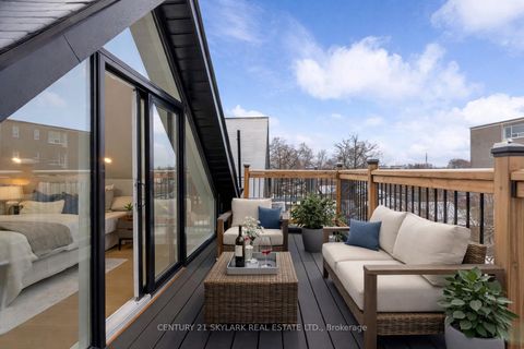 Photo 32 at 208 Gainsborough Road, Woodbine Corridor, Toronto