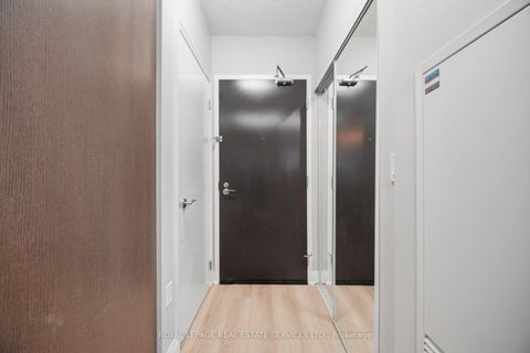 Photo 6 at 1608 - 9 Valhalla Inn Road, City Centre West, Toronto