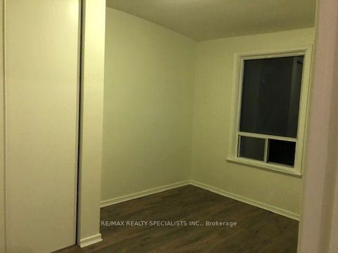 Photo 8 at 52A Rockcliffe Boulevard, Smythe, Toronto