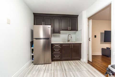 Photo 13 at 153 - 50 Scarborough Golf Club Road, Scarborough Village, Toronto