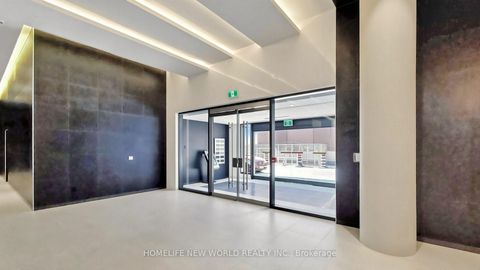 Photo 2 at 813 - 158 Front Street E, Moss Park, Toronto