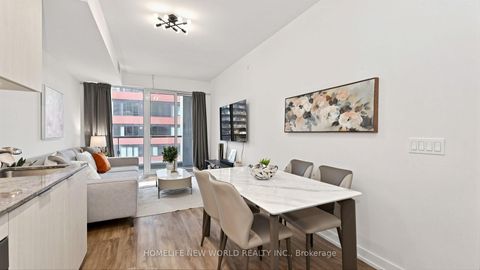 Photo 16 at 813 - 158 Front Street E, Moss Park, Toronto