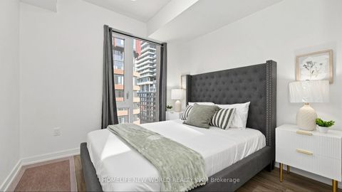 Photo 22 at 813 - 158 Front Street E, Moss Park, Toronto