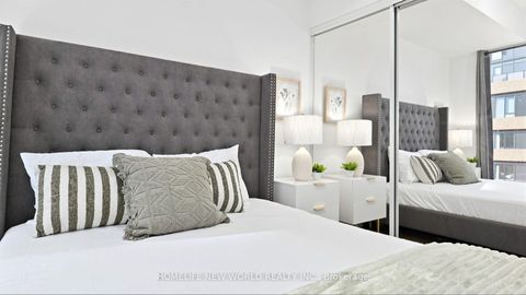 Photo 25 at 813 - 158 Front Street E, Moss Park, Toronto