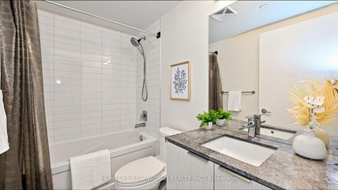 Photo 30 at 813 - 158 Front Street E, Moss Park, Toronto