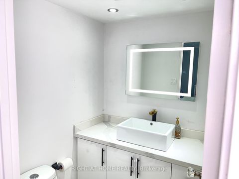 Photo 6 at 1608 - 75 Graydon Hall Drive, Donalda, Toronto
