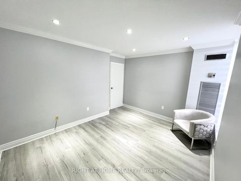 Photo 18 at 1608 - 75 Graydon Hall Drive, Donalda, Toronto