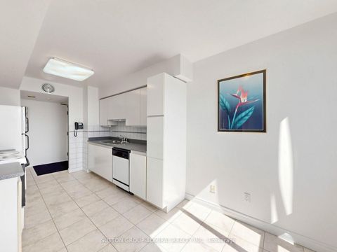 Photo 21 at 1004 - 2 Covington Road, Lawrence, Toronto