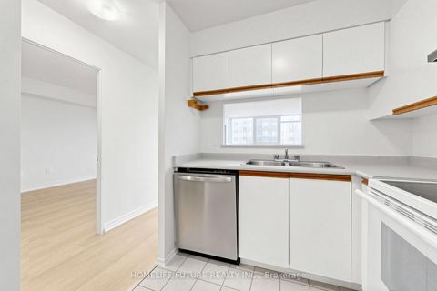 Photo 16 at 511 - 3233 Eglinton Avenue E, Scarborough Village, Toronto