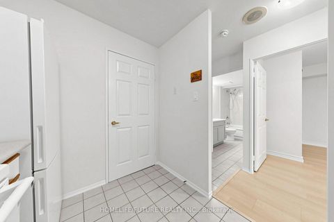Photo 17 at 511 - 3233 Eglinton Avenue E, Scarborough Village, Toronto