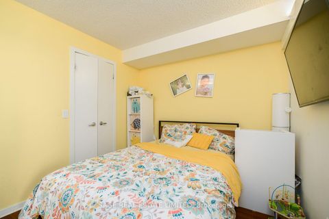 Photo 4 at 1705 - 208 Queens Quay W, Waterfront Communities C1, Toronto