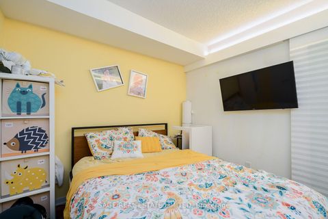 Photo 5 at 1705 - 208 Queens Quay W, Waterfront Communities C1, Toronto
