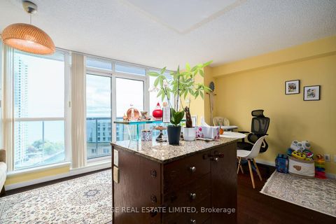 Photo 11 at 1705 - 208 Queens Quay W, Waterfront Communities C1, Toronto