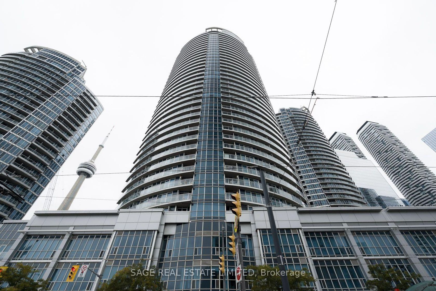1705 - 208 Queens Quay W, Waterfront Communities C1, Toronto 