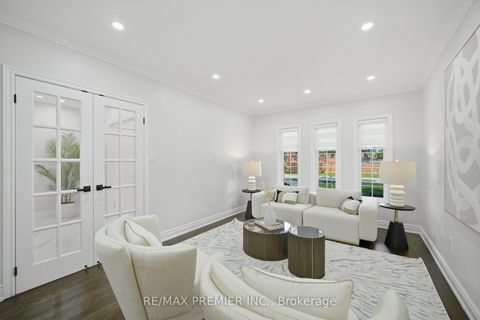 Photo 7 at 95 Hudson Drive, Maple, Vaughan