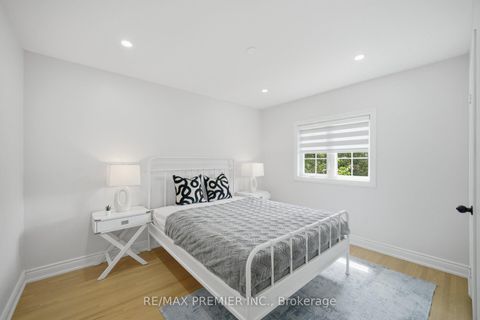 Photo 30 at 95 Hudson Drive, Maple, Vaughan
