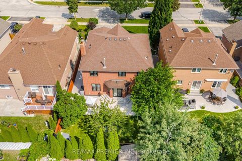 Photo 49 at 95 Hudson Drive, Maple, Vaughan