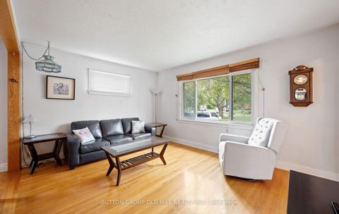 Photo 6 at 63 Westhead Road, Alderwood, Toronto