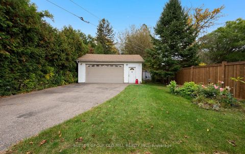 Photo 33 at 63 Westhead Road, Alderwood, Toronto