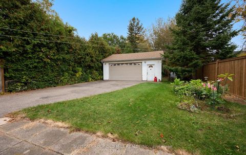 Photo 34 at 63 Westhead Road, Alderwood, Toronto