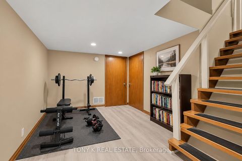Photo 14 at 102 Haileybury Drive, Bendale, Toronto