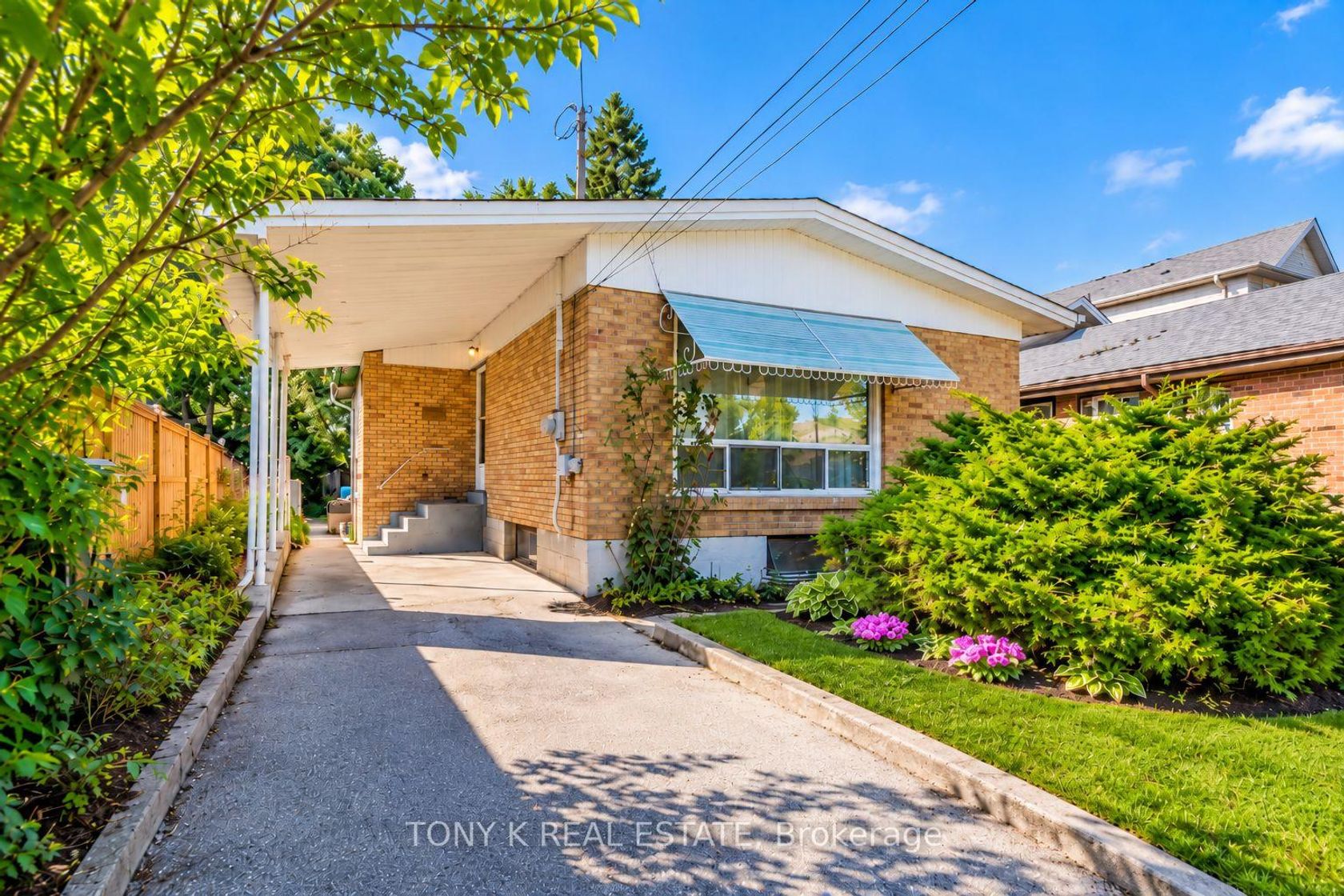 102 Haileybury Drive, Bendale, Toronto 