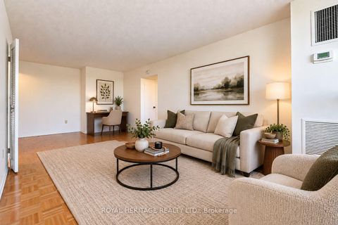 Photo 4 at 603 - 10 Edgecliff Golfway, Flemingdon Park, Toronto