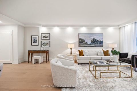 Photo 5 at 407 - 350 Lonsdale Road, Forest Hill South, Toronto