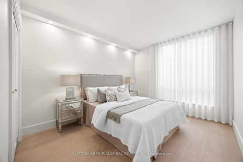 Photo 16 at 407 - 350 Lonsdale Road, Forest Hill South, Toronto
