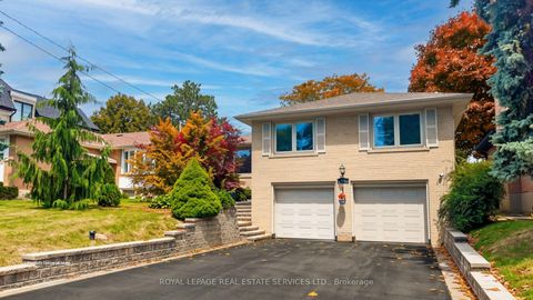 Photo 1 at 24 Burleigh Heights Drive, Bayview Village, Toronto