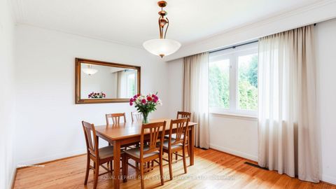 Photo 9 at 24 Burleigh Heights Drive, Bayview Village, Toronto