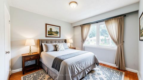 Photo 23 at 24 Burleigh Heights Drive, Bayview Village, Toronto