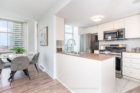 Photo 9 at 5303 - 35 Mariner Terrace, Waterfront Communities C1, Toronto