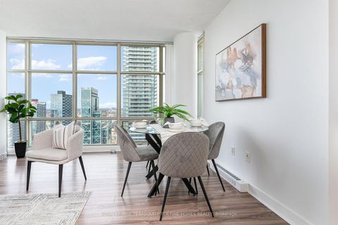 Photo 10 at 5303 - 35 Mariner Terrace, Waterfront Communities C1, Toronto