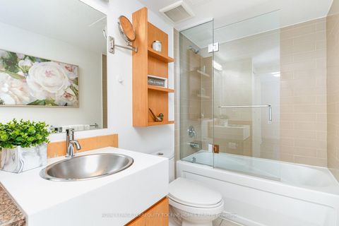 Photo 20 at 5303 - 35 Mariner Terrace, Waterfront Communities C1, Toronto