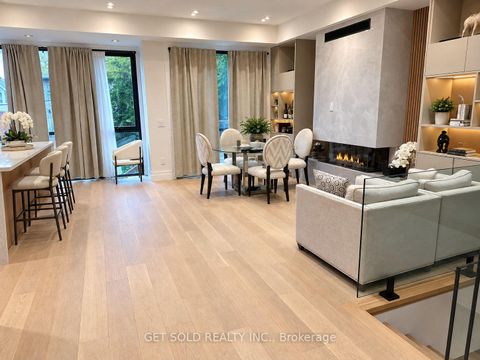 Photo 8 at 551 Broadway Avenue, Leaside, Toronto