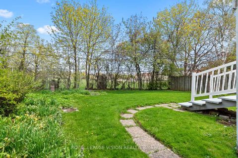 Photo 31 at 6 Macduff Crescent, Cliffcrest, Toronto