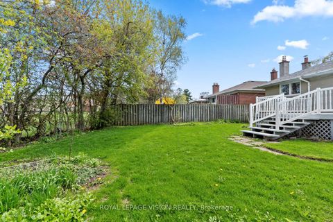 Photo 35 at 6 Macduff Crescent, Cliffcrest, Toronto